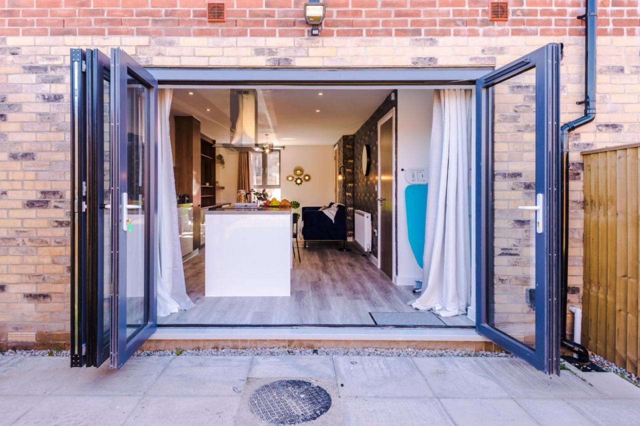 Rest&Recharge At Ridgefield House Villa Manchester Luaran gambar