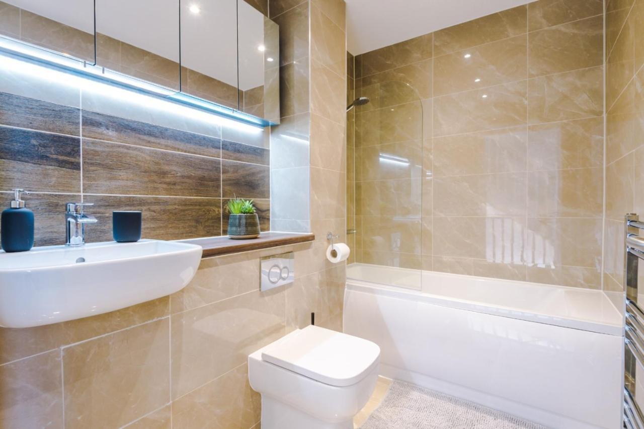 Rest&Recharge At Ridgefield House Villa Manchester Luaran gambar
